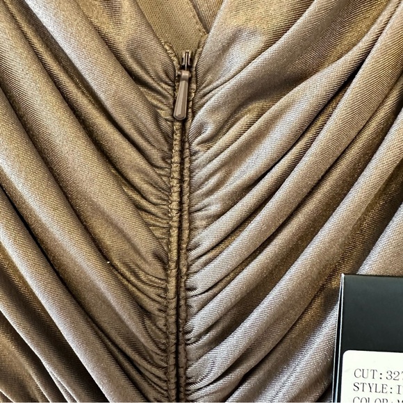 Tadashi Shoji Plus Size Cocktail/Evening Dress in Taupe - Picture 8 of 10